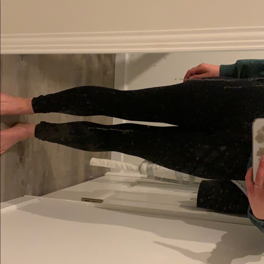 Black leggings